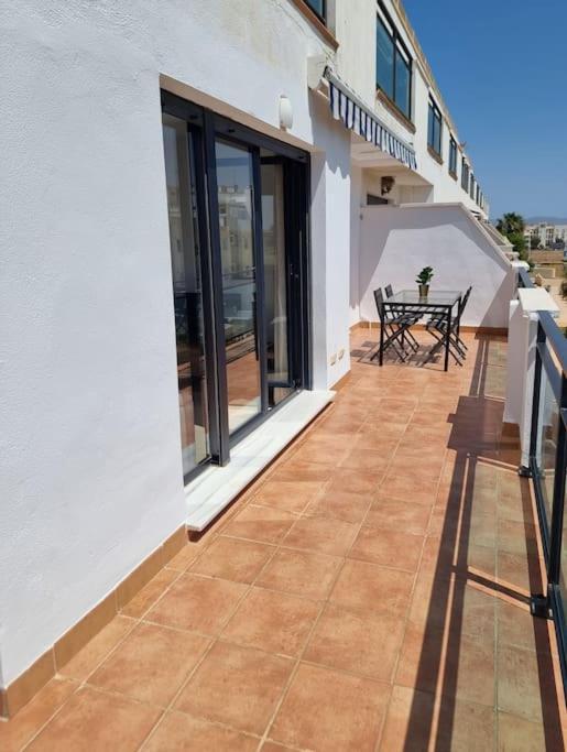 Apto Toyo Gran Terraza Y Vistas, 2hab, Piscina Y Garaje *