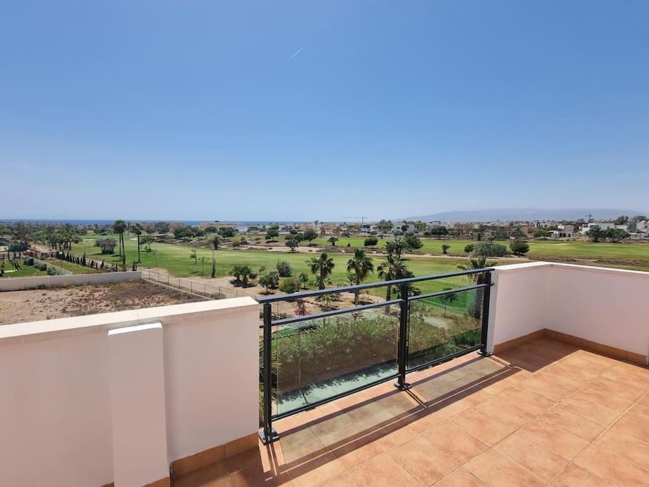 Apartment Apto Toyo Gran Terraza Y Vistas, 2hab, Piscina Y Garaje Retamar (Almeria)