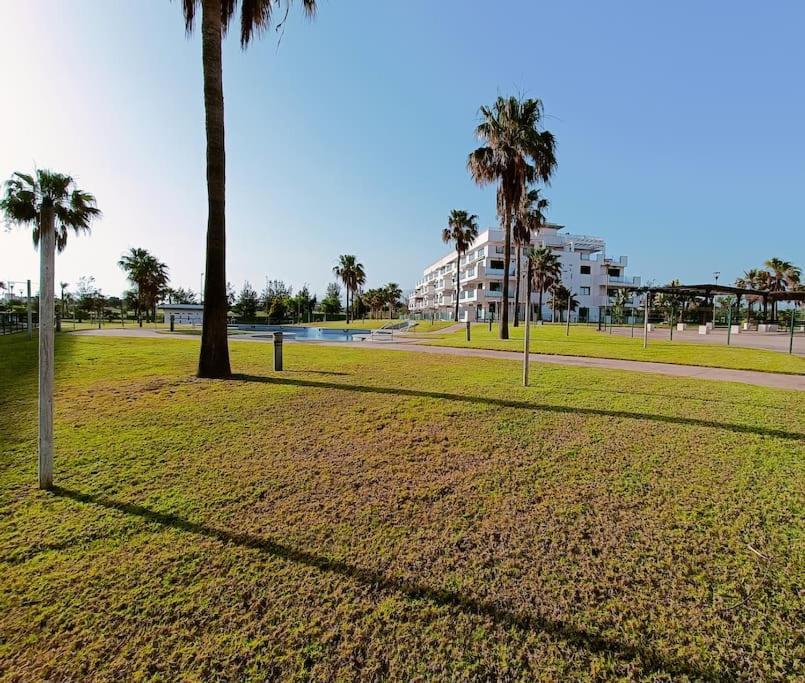 Apto Toyo Gran Terraza Y Vistas, 2hab, Piscina Y Garaje Apartment Retamar (Almeria)